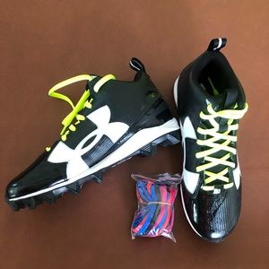 COPY - Under Armour Men’s Football Cleats w/various Laces